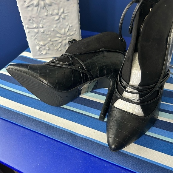 New black open croc animal print lace up high heel pointed pump boots - Picture 11 of 16